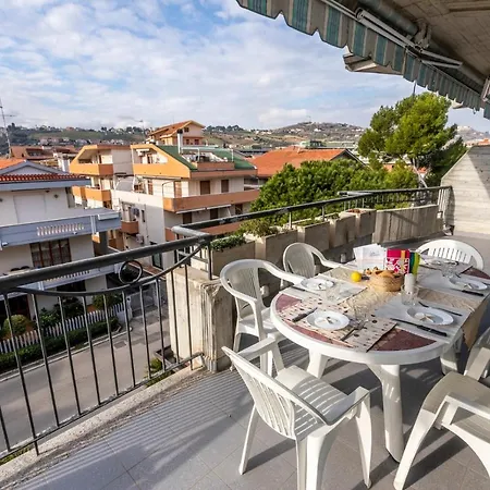 Orsa Maggiore Sud Silvi Vacanza Апартаменты *